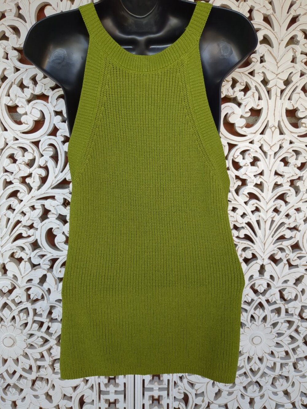 Lime Green Knit Sleeveless Top - Picture 3 of 7